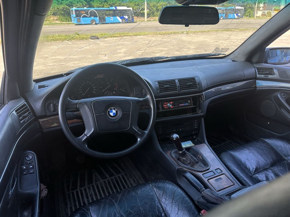 Продам е39 2.5 дизель