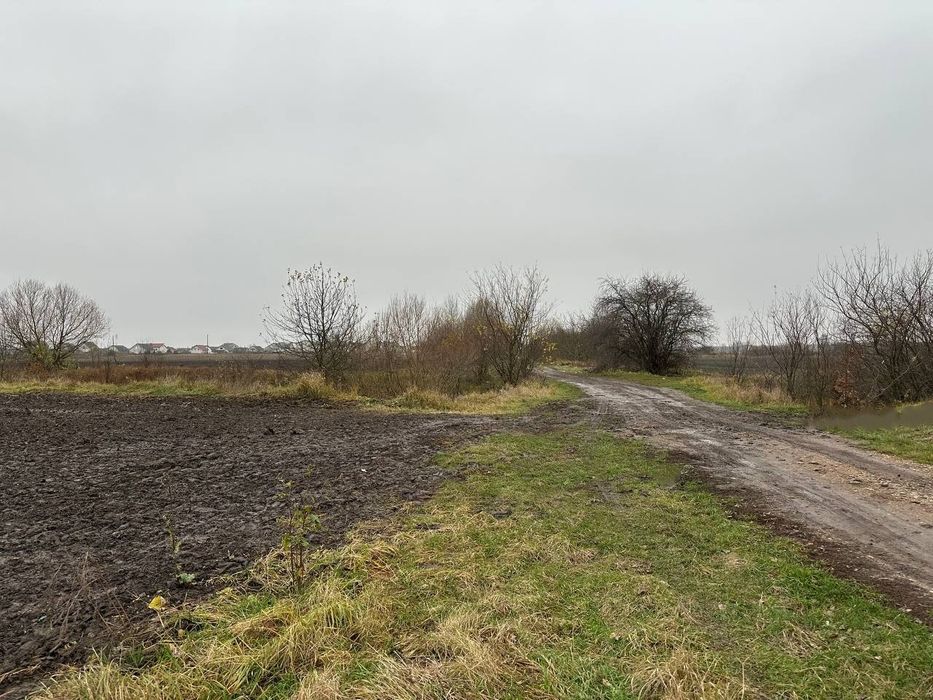 Продаж ділянки 10 сот Оліївка/2 км від Житомира