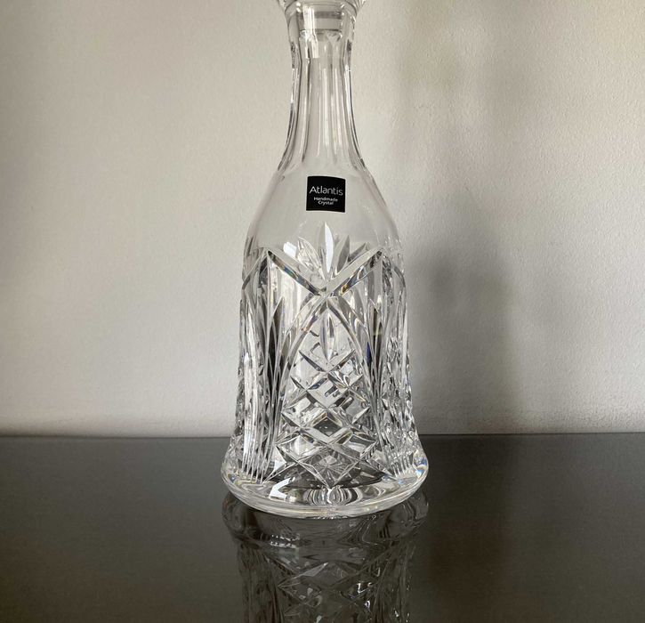 Garrafa de cristal marca Atlantis sem uso