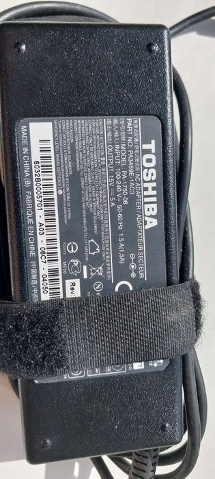 Блок живлення 19 v,