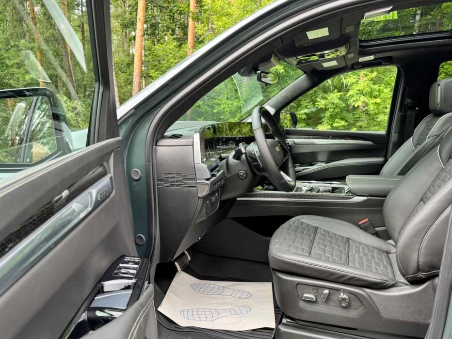 Cadillac Escalade-V, 2025 з ПДВ