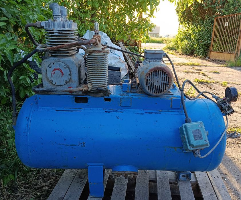 Sprężarka kompresor WAN-ESa 3kW 240l