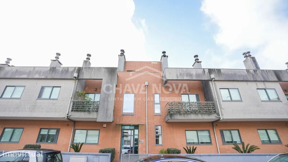 Apartamento T2+1 Dúplex c/ Vistas Mar em Canidelo — Canidelo, Porto