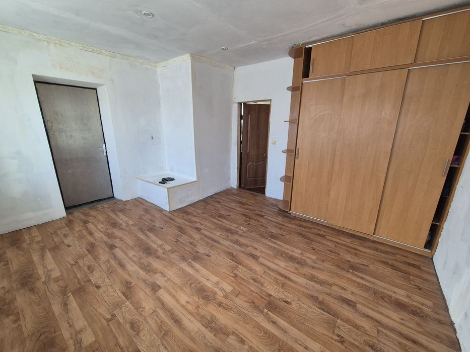 Будинок в районі Табурище