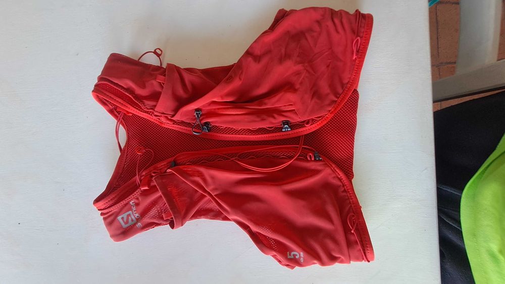 Saco Salomon skin 5l
