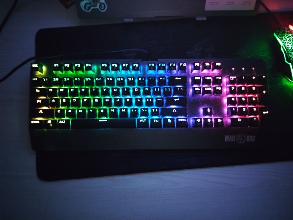 Mechaniczna Klawiatura Mad Dog GK900