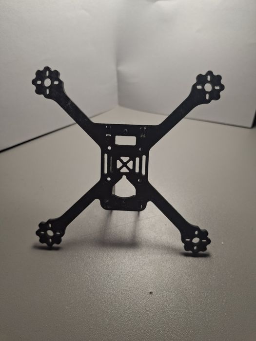 Rama fpv 3 cale.