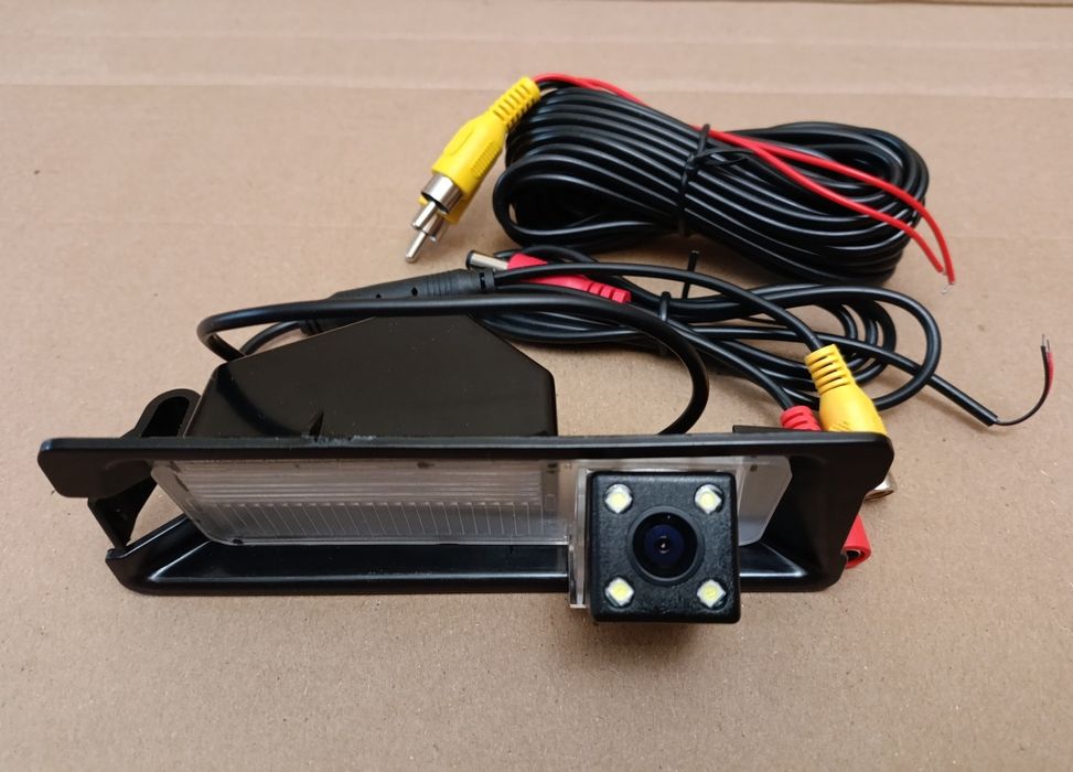 Камера заднього виду