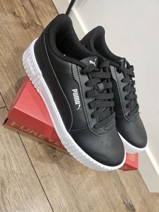 Snekaersy Puma carina 2.0 37