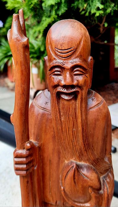 Figurka, rzeźba drewniana - mędrzec, wędrowiec wysokość 38cm