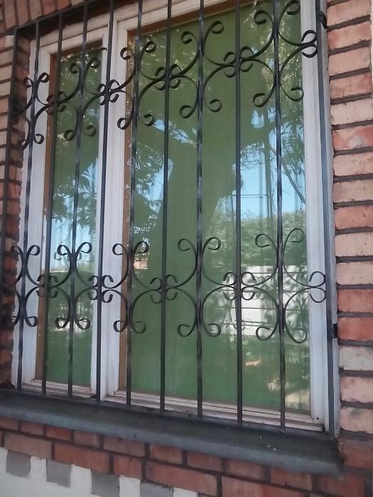 Решітки на вікна від 1000 грн/кв. м, металеві двері від 6500 грн