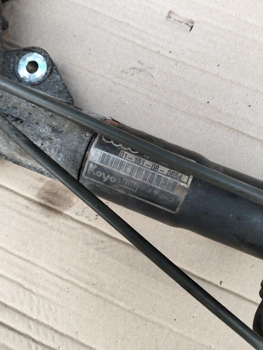 Рульова рейка гідравлічна Volkswagen Passat B 5 Фольсваген Пассат