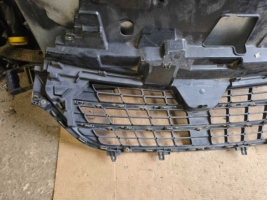 grill Renault Trafic 3 lift