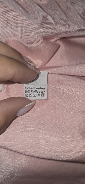Piękna sukienka dla dziewczynki