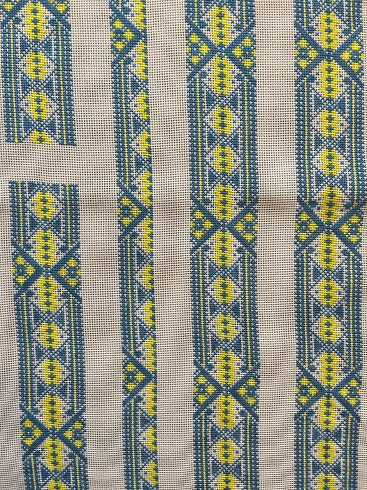 Заготовки для вишиванки (на 2 чоловічі сорочки), ручна робота.