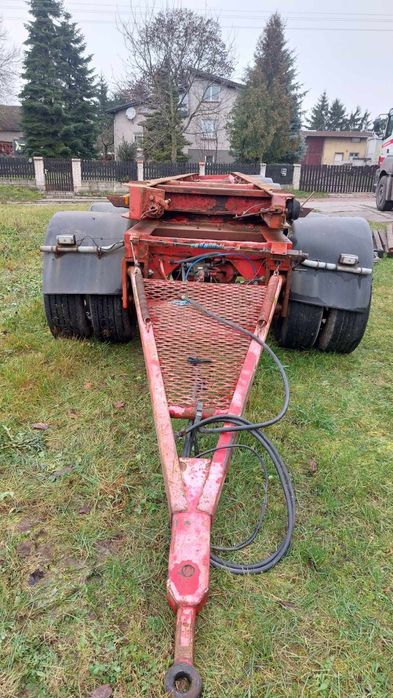 Przyczepa 4-osiowa na resorach