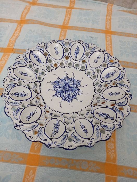 Prato grande de loiça