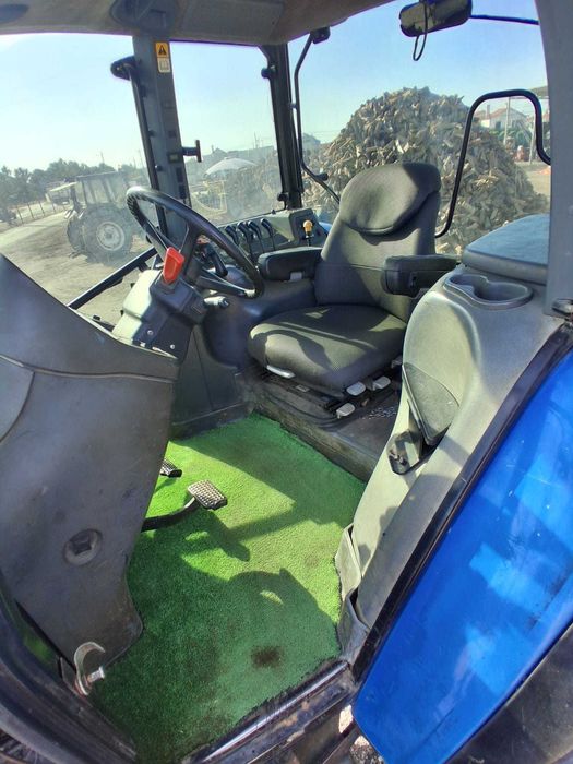 Tractor em bom estado