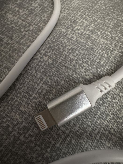 Перехідник HDMI PowerPlant Lightning (M) - HDMI, VGA, 3.5 мм (F)