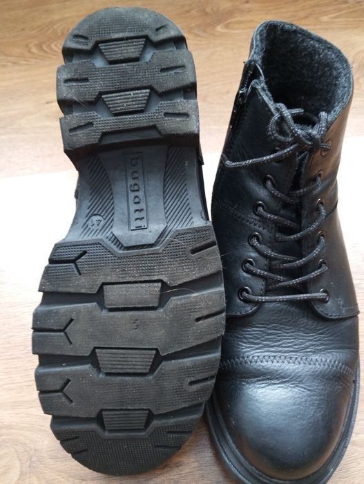 Продам черевики чоловічі