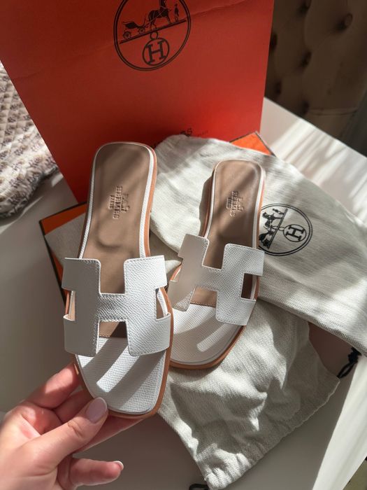 Продам шльопанці hermes