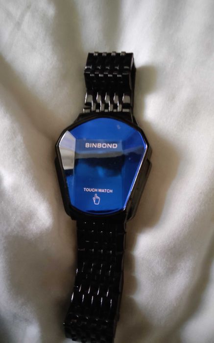 Vendo Relógio da marca BINBOND como novo