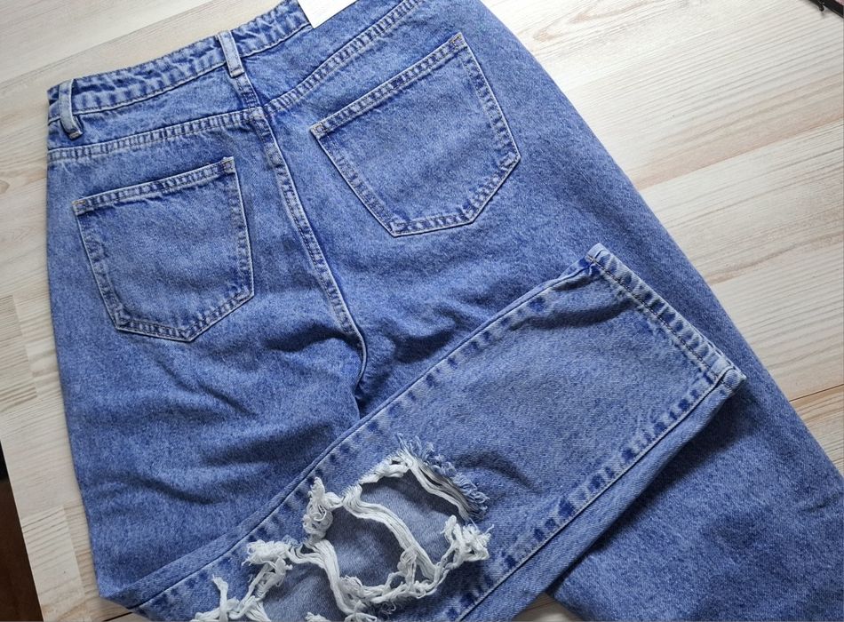 Misguided джинси riot. High rise mom Jean 38S