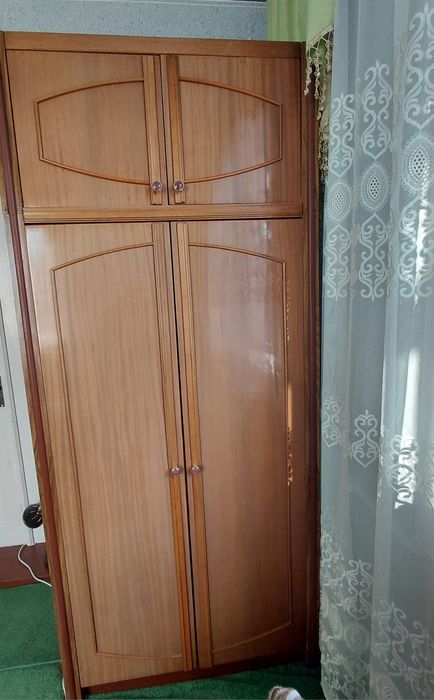 Машина пральна, шафа, диван 3 в 1