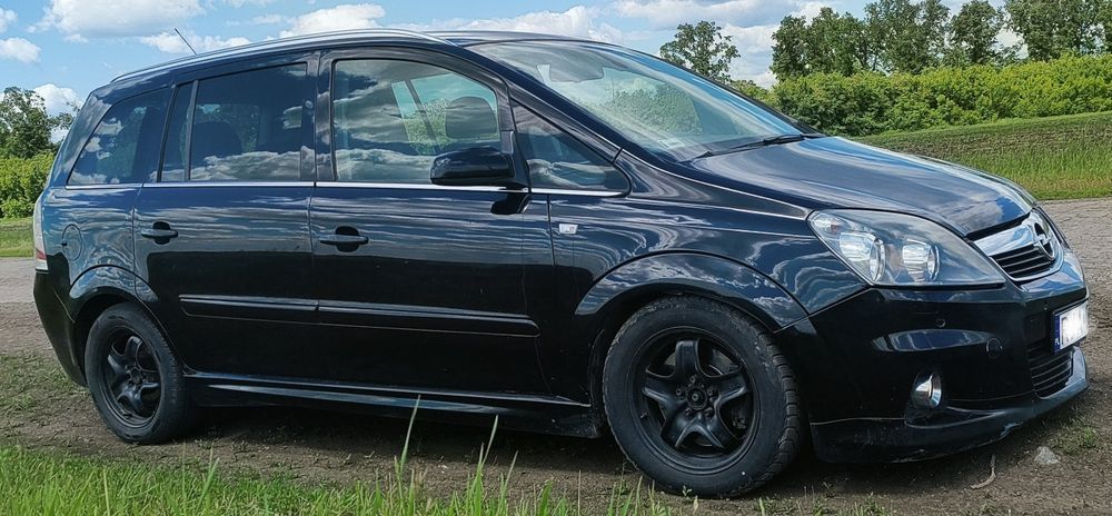 Продам Opel Zefira B