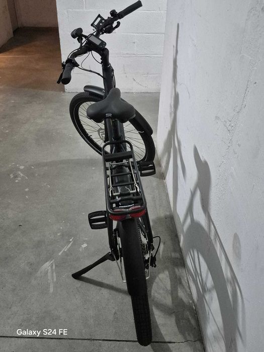 Bicicleta elétrica como nova