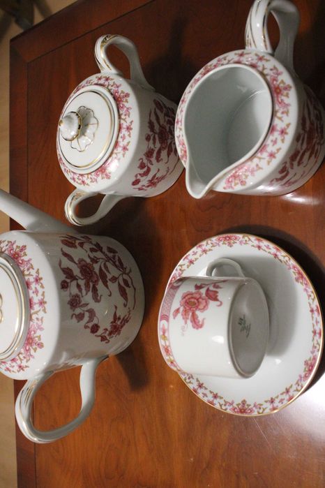 Vista Alegre Tea Set426075845674280961