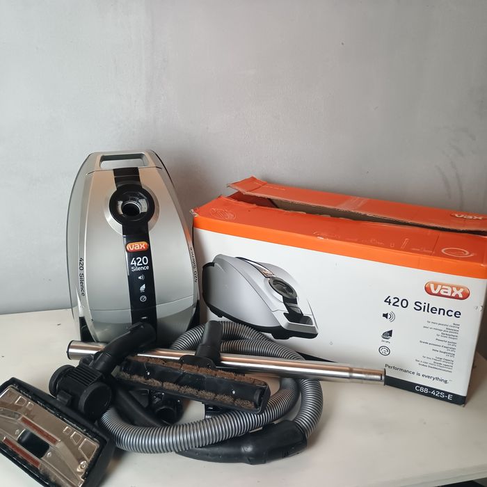 Пилосос VAX 420 Silence б/в
