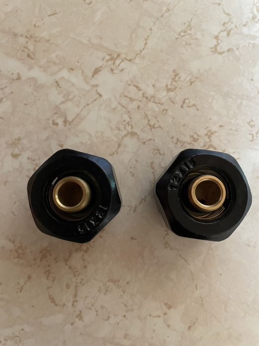 Adapter na rury Alu-Pex dn.16x2  x3/4 czarny