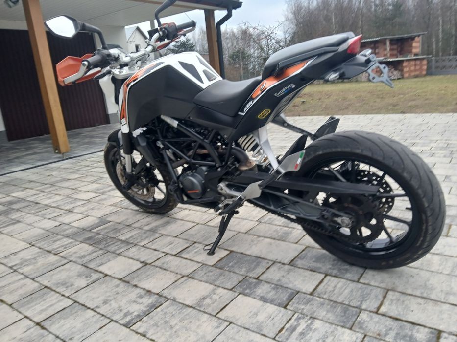 KTM DUKE 125  2015rok ABS