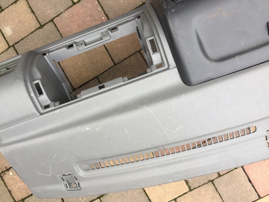 suzuki jimny deska rozdzielcza kokpit