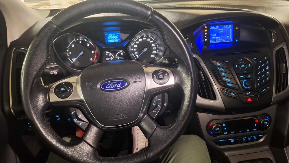 Ford Focus — fotografia 8