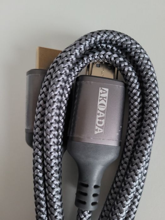 Kabel HDMI 2 m     .