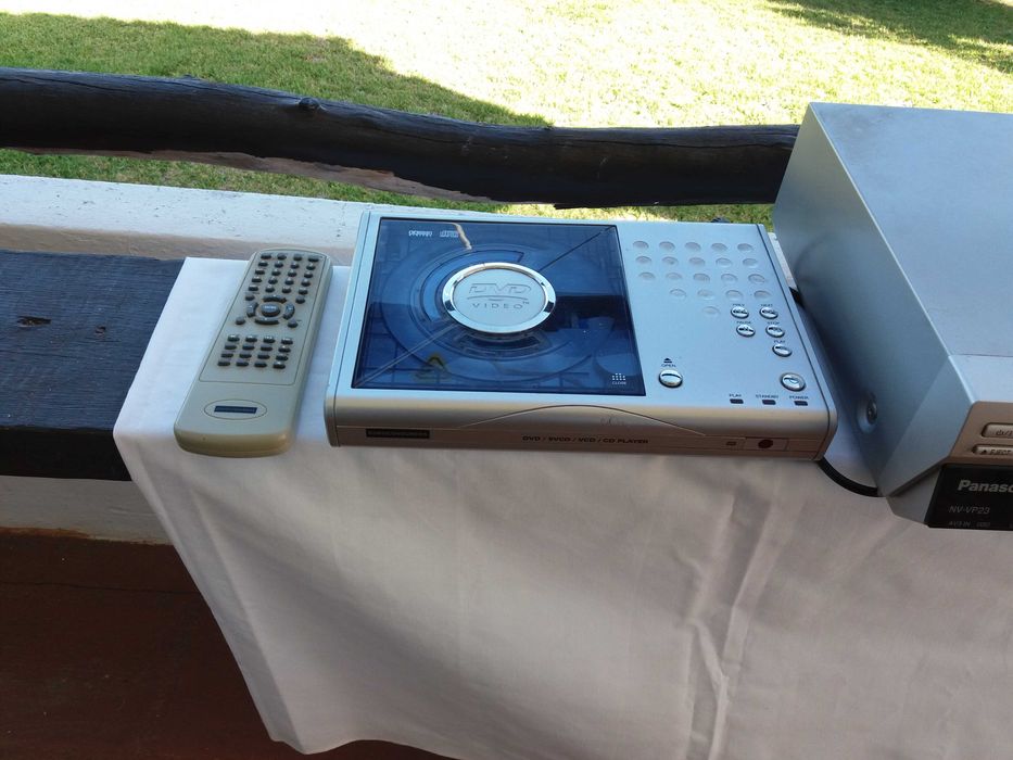 DVD and CD Players for Repair, DVD Players, CD Players, Cameras64309721343233124