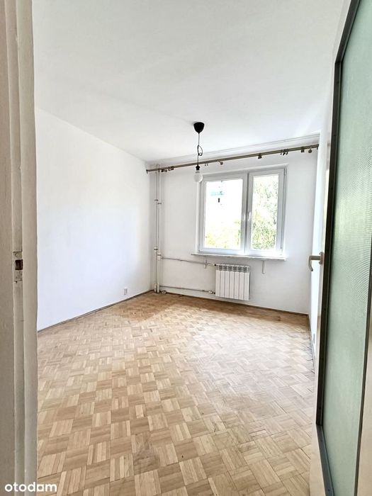 Bezpośrednio, 2 pokoje, pełna własność, winda, komórka lokatorka