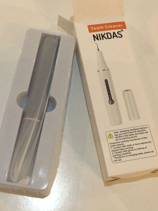 Removedor elétrico de tártaro/placa bacteriana 
Tecnologia: Utiliza vibrações ul