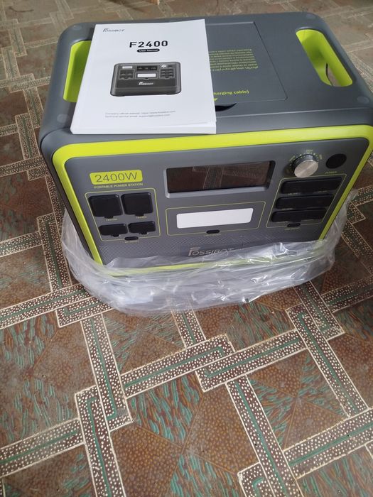 Зарядна станція Fossibot F2400