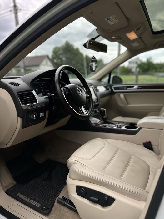 Volkswagen Touareg