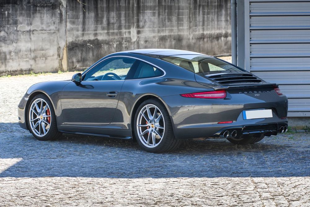 BODY KIT PORSCHE 911 991 PH1: LIP SPOILER FRONTAL / DIFUSOR DE ESCAPE / EMBALADEIRAS / AILERON novo em caixa kit completo excelente qualidade Alemã