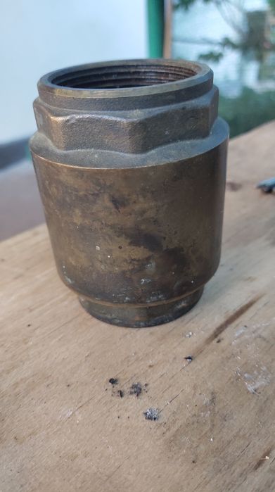 Обратный клапан  (1,5 Дюйма), Италия.