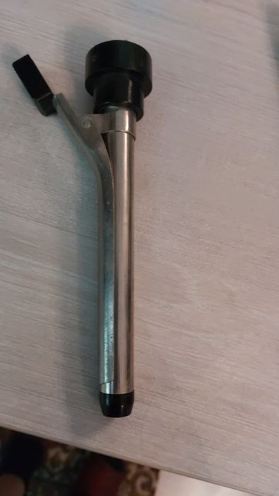 Продам электрощипцы-расческа