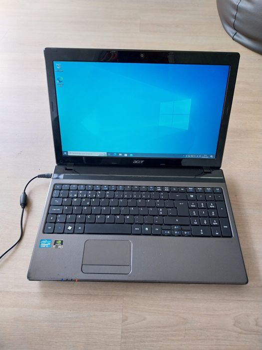 Acer 5750G core i5 6gb ram grafica 2gb ded