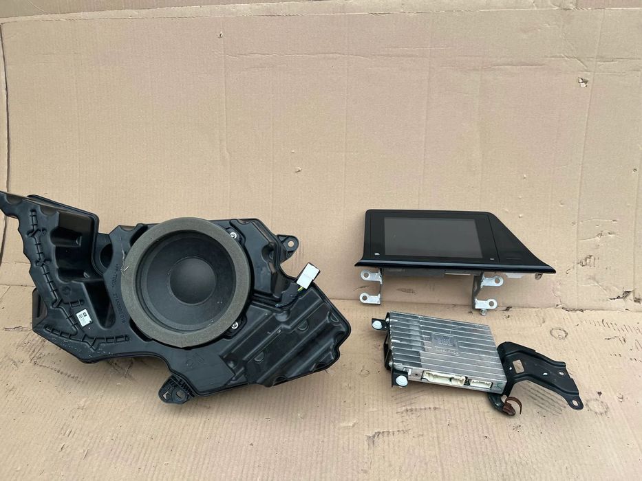 TOYOTA CH-R CHR RADIO JBL KOMPLET WZMACNIACZ