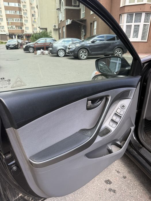 Hyundai Elantra, автомат