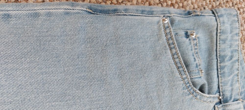 Nowe jeansy! Mega modny kolor