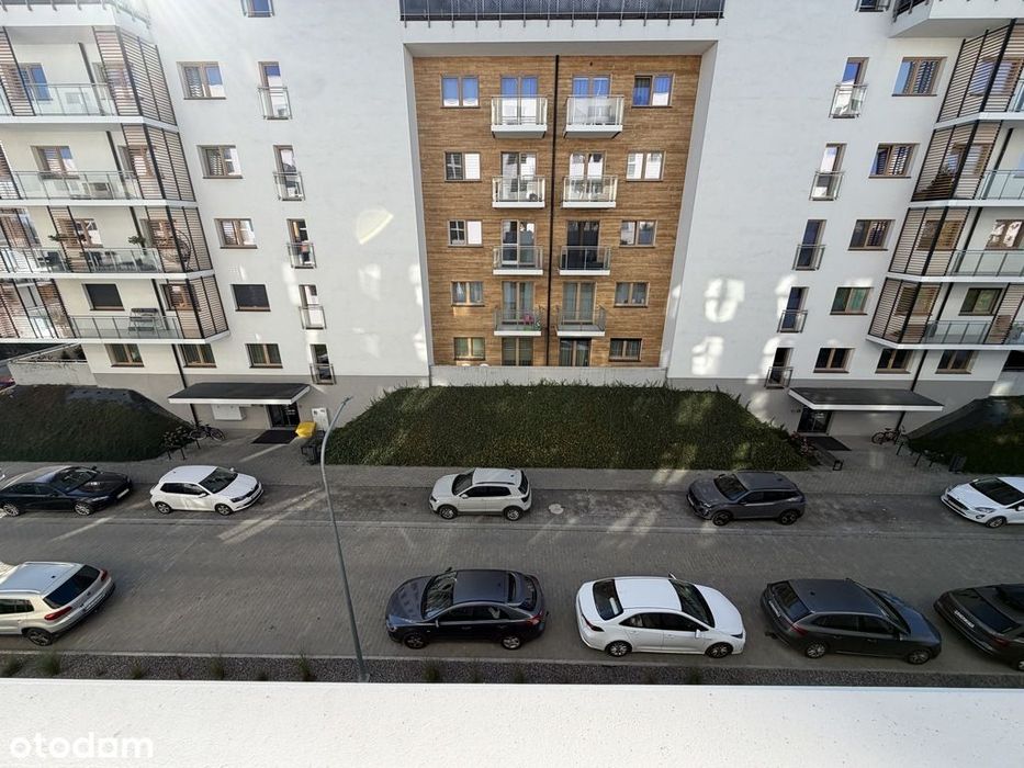 Ul. Miła / Wykończone mieszkanie / Garaż podziemny